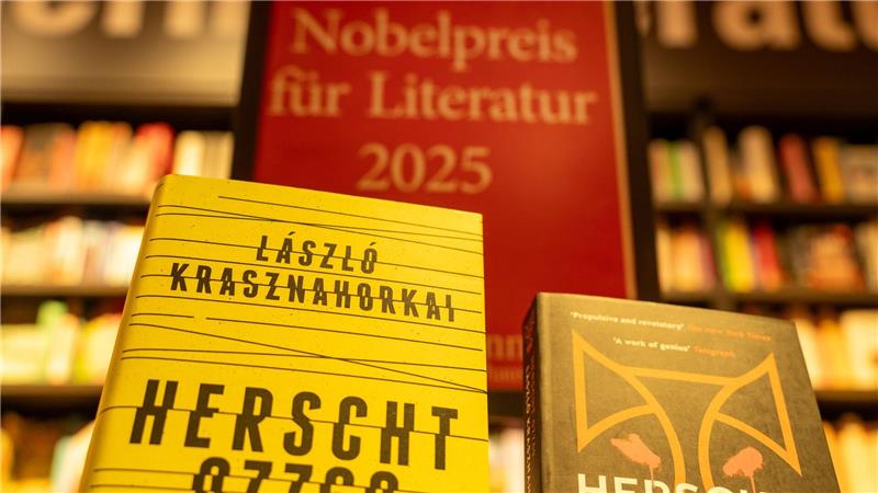 Nobelpreisträger Krasznahorkai, ein „Meister der Apokalypse“ Die Handlung seines letzten Romans „Herscht 0779“ lässt Krasznahorkai in einer thüringischen Kleinstadt spielen, in der gewalttätige Neonazis auftauchen.