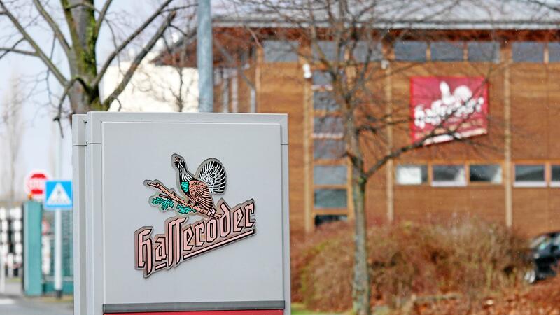 Corona-Bier: AB-Inbev investiert in Hasseröder Brauerei Die Hasseröder Brauerei in Wernigerode braut jetzt mexikanisches Bier.