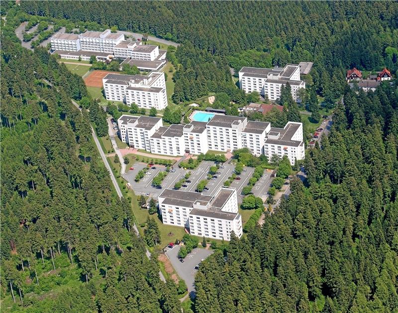 Die Hausverwaltung des Hahnenkleer Ferienparks hat die Zusammenarbeit mit einigen Eigentümern aufgekündigt. Foto: Epping