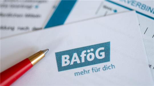 Die Höhe des Bafögs ist immer wieder Kern politischer Diskussionen. Das Bundesverfassungsgericht sagt: Vom Grundgesetz lässt sich kein Anspruch ableiten. (Archivbild) 