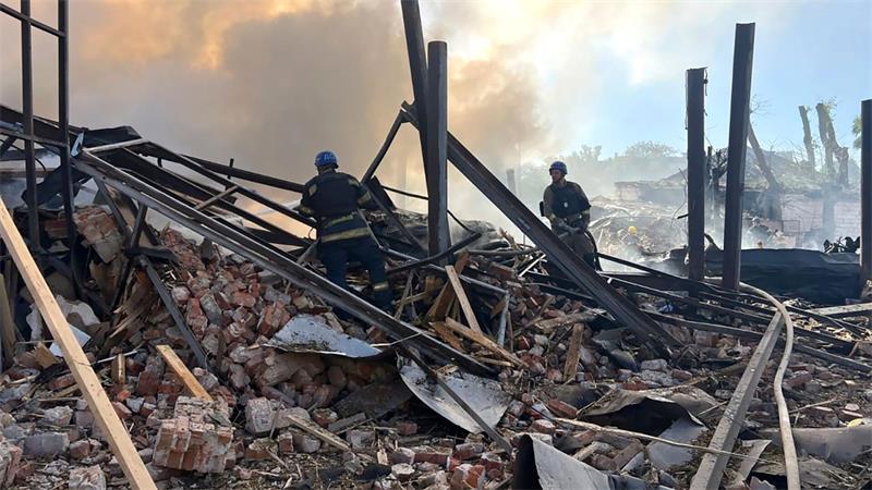 Russland greift Einkaufszentrum in Ukraine an: Viele Tote Die Industriestadt Krywyj Rih ist immer wieder Ziel russischer Drohnen- und Raketenangriffe. (Archivbild)