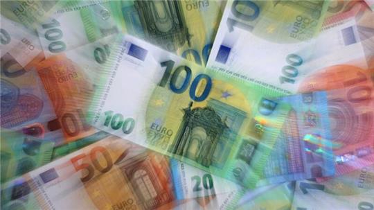 Die Inflation in Deutschland belastet viele Verbraucher. (Symbolbild)