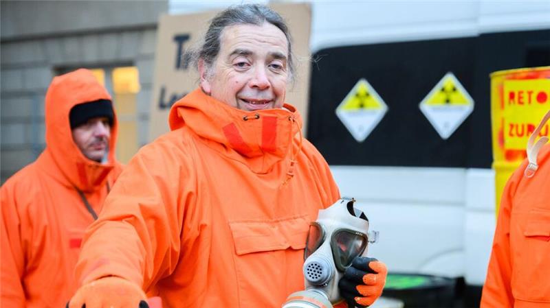 Initiative fordert Ende von Atommüll-Zwischenlager Leese Die Initiative fordert, die Fässer bis 2028 aus Leese zu holen.