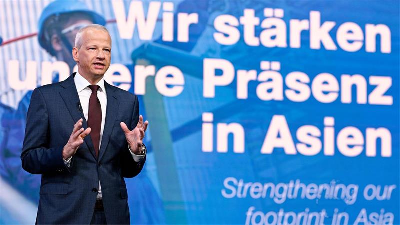 BASF im Wandel: China „spektakulär“ - Stammwerk muss sparen Die Investitionen in China gehen laut Vorstandschef Kamieth nicht zulasten der heimischen Standorte. (Archivbild)