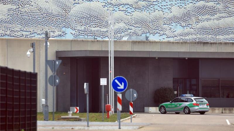 Misshandlungen in JVA? Aufklärung gefordert Die JVA Augsburg-Gablingen ist wegen Gewaltvorwürfen ins Visier der Justiz geraten.
