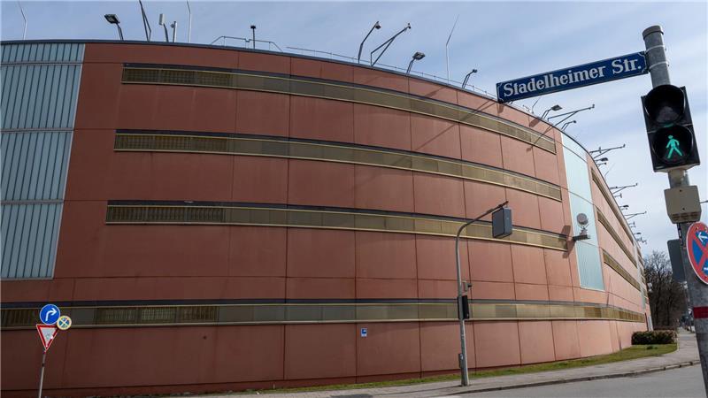 Die JVA-Mitarbeiter waren in München tätig.