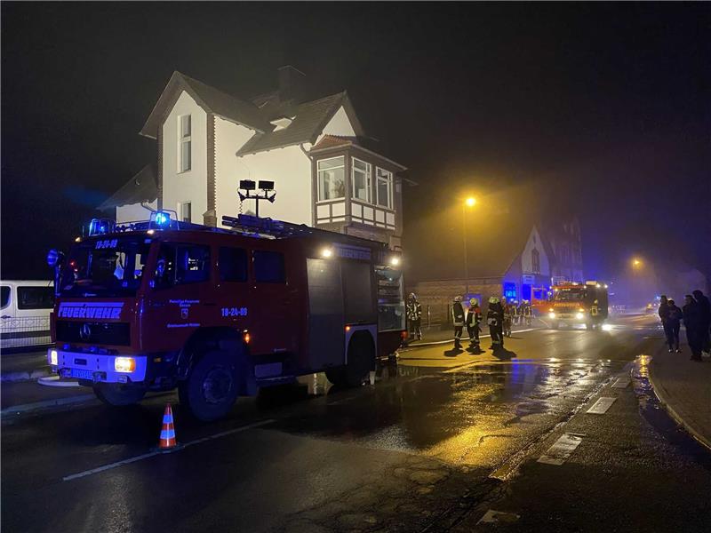 Die Jungen-Wohngruppe in Rhüden: In einem Zimmer im Dachgeschoss war ein Feuer ausgebrochen. Foto: FFW Rhüden