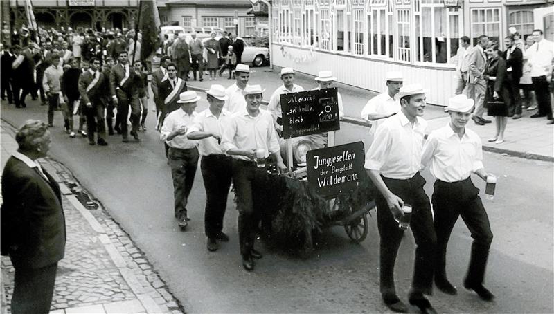 Die Junggesellen gehören seit bald 140 Jahren fest zum Stadtbild Wildemanns. Foto: Privat