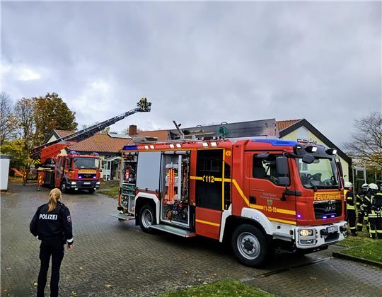 Die Kindertagespflege Bassgeigenflöhe am Helleberg wurde am Mittwochvormittag geräumt, nachdem Betreuerinnen im Deckenbereich einen Brandgeruch vernommen hatten. Foto: Feuerwehr Goslar