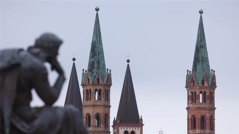 Die Kirchen in Bayern verlieren Jahr für Jahr Mitglieder. (Symbolbild)