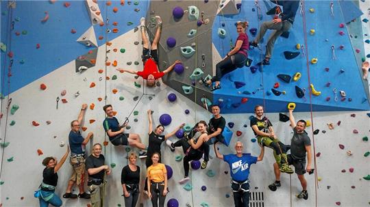 Die Kletterhalle der Venito Oberharz lockt zahlreiche Gruppen an, so etwa auch den Kreissportbund zu einer Fortbildung.