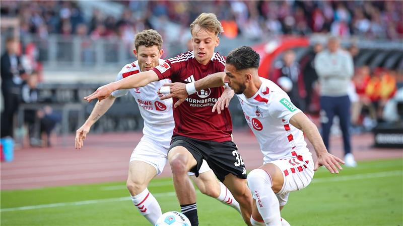 Funkel liefert ab: Köln dicht vor dem Aufstieg Die Kölner vergeben beste Chancen gegen den FCN.