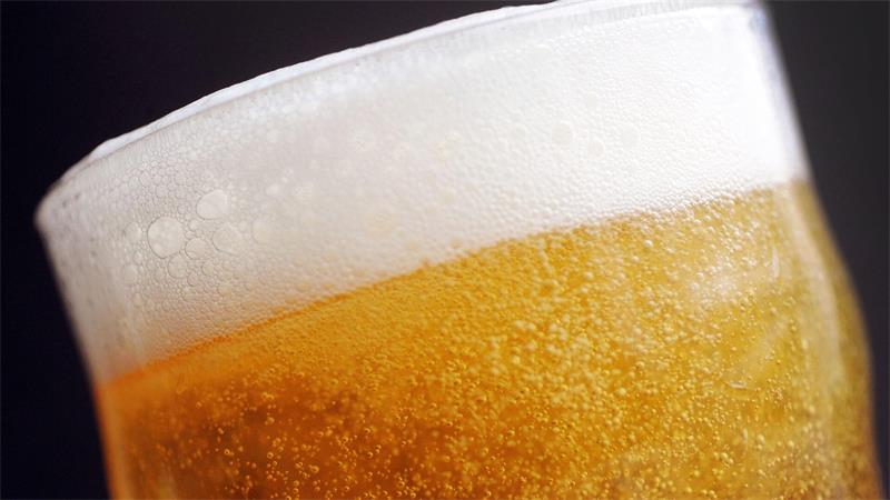 Bierdurst lässt nach - 1,4 Milliarden Liter weniger gebraut Die Konsumenten greifen seltener zum Bier. (Symbolbild)