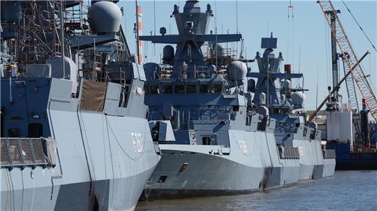 Die Korvette „Emden“ war in der Vergangenheit bereits Ziel von Sabotage geworden - um welches Schiff es im aktuellen Fall geht, war zunächst unklar. (Archivbild)