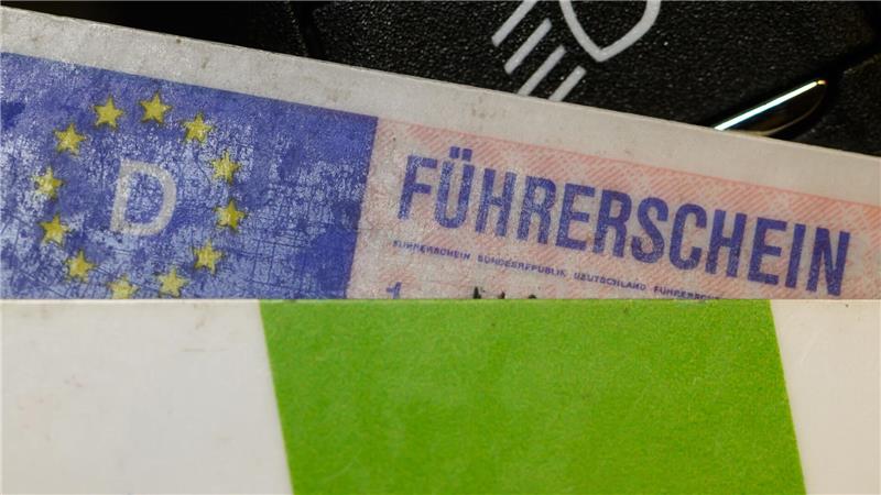 Geringere Anforderungen in der Fahrschule - ja oder nein? Die Kosten für den Führerschein sind in den vergangenen Jahren gestiegen. (Symbolbild)