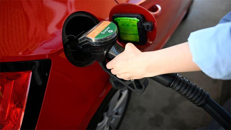 Angst vor höheren Lebenshaltungskosten deutlich gestiegen Die Kraftstoffpreise sind wegen der Iran-Krise dieses Jahr enorm gestiegen. (Symbolbild)