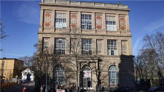 Die Kunstakademie Düsseldorf taucht zuletzt häufiger in den Nachrichten auf. (Archivbild)