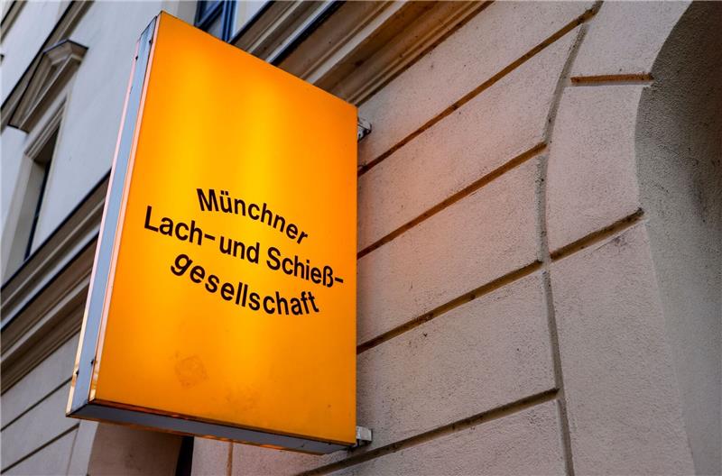 Münchner Lach- und Schießgesellschaft meldet Insolvenz an Die Lach- und Schießgesellschaft in München-Schwabing.