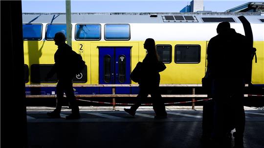 Die Länder sehen den Bund beim D-Ticket in der Pflicht. 