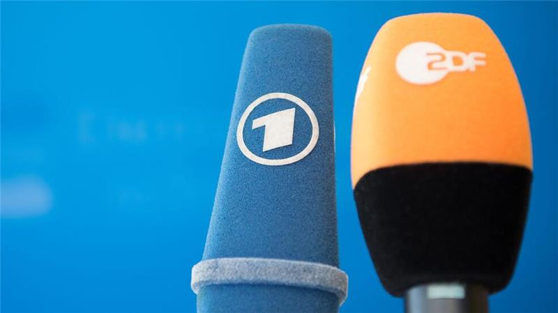 Die Länderchefs haben in Leipzig über eine Reform des öffentlich-rechtlichen Rundfunks beraten (Archivbild).