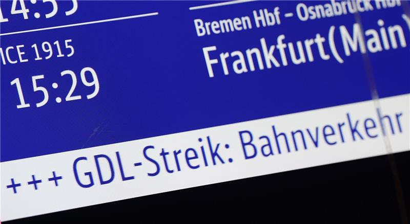 Die Lokführergewerkschaft GDL hat die Beschäftigten der Deutschen Bahn zum nächsten Streik aufgerufen.
