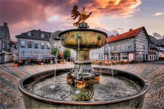 Die Lose der Stadttombola sollen beim nächsten Mal mit einem Fotomotiv des Goslarer Fotografen André Gleisberg locken.