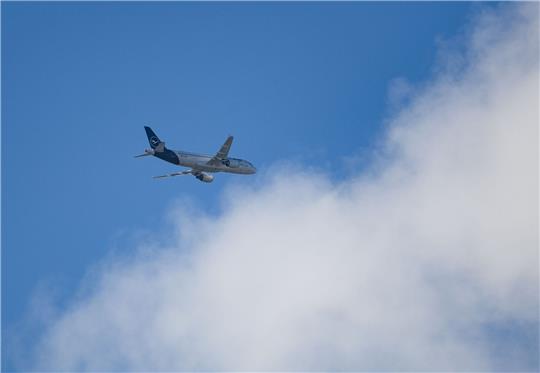 Die Lufthansa hat Flüge von und nach Tel Aviv zur Sicherheit bis Samstag ausgesetzt. (Symbolbild)