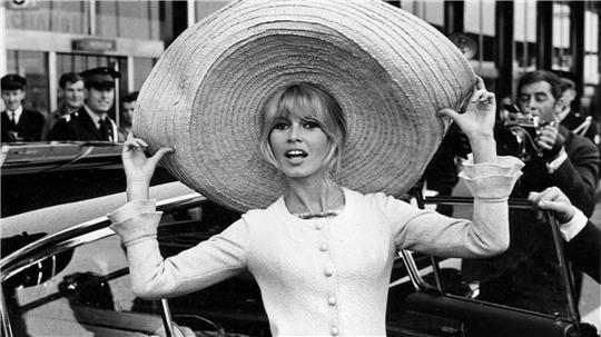 Die Männer lagen Brigitte Bardot zu Füßen und die Frauen ahmten ihre toupierte blonde Mähne nach.