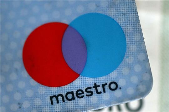 Die Maestro-Funktion von Girokarten ist künftig nicht mehr verfügbar.