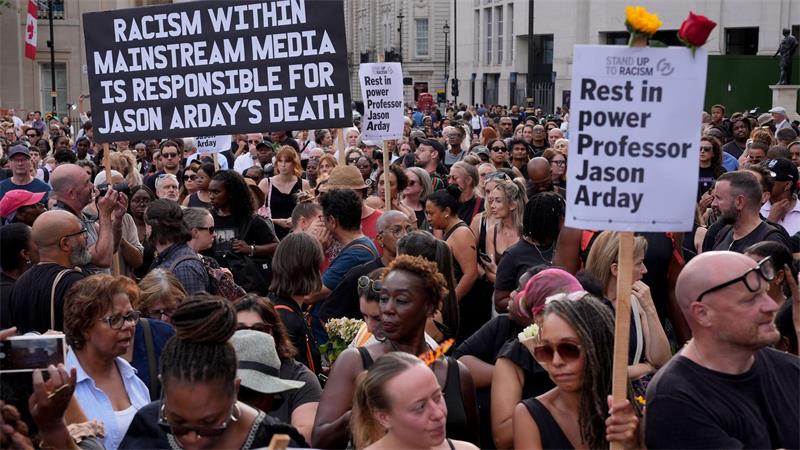 Die Mahnwache fand im Zentrum Londons statt.