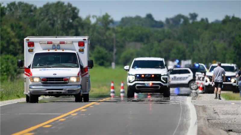 Zwölf Tote bei Flugzeugabsturz in Missouri Die Maschine eines örtlichen Unternehmens konnte nach dem Start nicht an Höhe gewinnen.