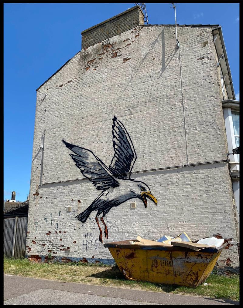 Die Mauer mit der Banksy-Möwe in Lowestoft ist abgerissen worden.