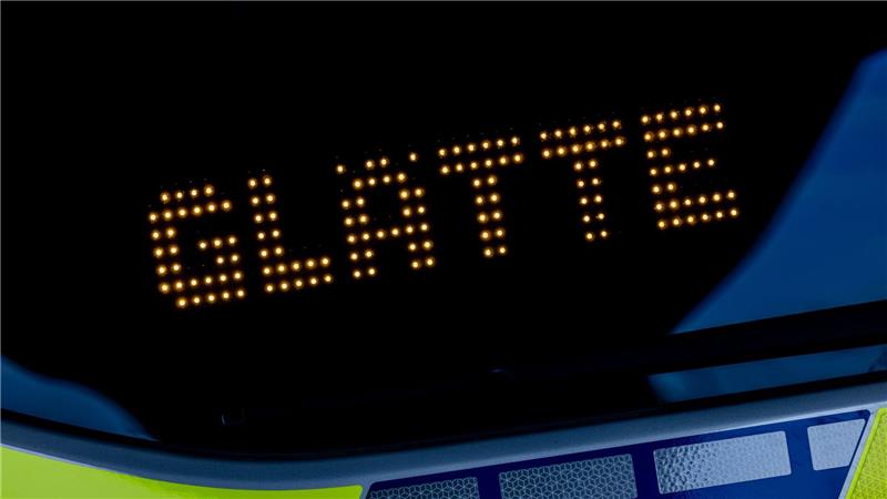 Die Menschen in Niedersachsen müssen mit glatten Straßen rechnen. (Archivbild) 