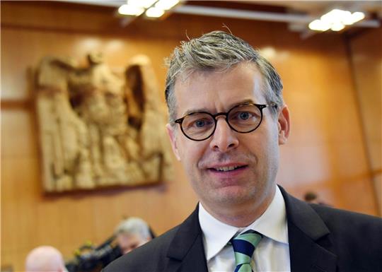 Die Mietpreisbremse habe die Wohnungsnot massiv verschärft, kritisiert Kai Warnecke.