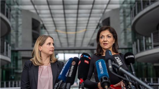 Die Ministerinnen kündigen ein neues Kapitel an.