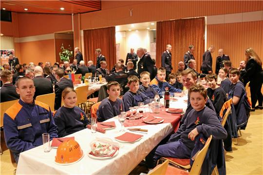Die Mitglieder der Goslarer Jugendwehr sind engagiert, aber auch kritisch. Am Bundeswettbewerb wollen die Jungen und Mädchen nicht teilnehmen. Foto: Hartmann