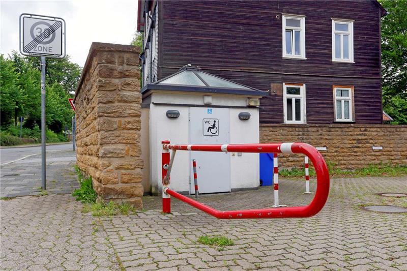 Die Mitglieder des Bauausschusses diskutierten über Möglichkeiten, mehr öffentliche barrierefreie  Toiletten im Stadtgebiet  anzubieten.  Foto: Epping