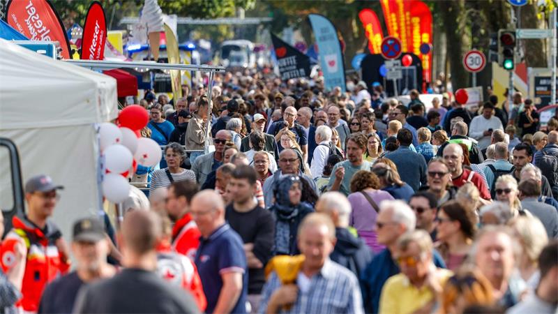 Hunderttausende feiern Einheitsfest Die Mitmach-Aktionen sind für die Gäste kostenlos.