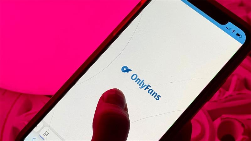 Zehn Jahre OnlyFans: Mein Körper, mein Abo, meine Wahl? Die Möglichkeit auf Selbstbestimmung auf der Plattform OnlyFans wird seit Jahren kontrovers diskutiert. (Symbolbild)