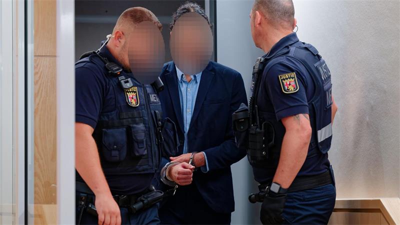 „Alles wegen einer Fahrkarte“: Urteil nach Tod von Schaffner Die Nebenklage-Vertreter haben Revision angekündigt