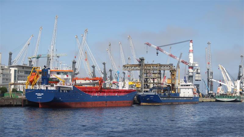 Die Nord-Regierungschefs haben ihre Forderung bekräftigt, dass der Bund seine Finanzmittel für den Ausbau der Häfen deutlich erhöhen müsse. (Archivbild)