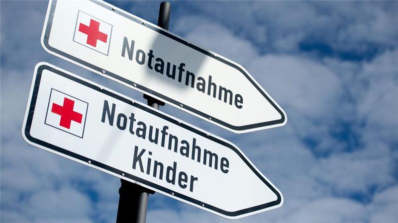 Geplante Streiks an kommunalen Kliniken zunächst abgesagt Die Notaufnahmen wären auch während des Streiks besetzt gewesen. (Archivbild)