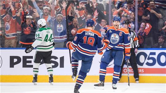 Die Oilers übernehmen in der Serie das Kommando.