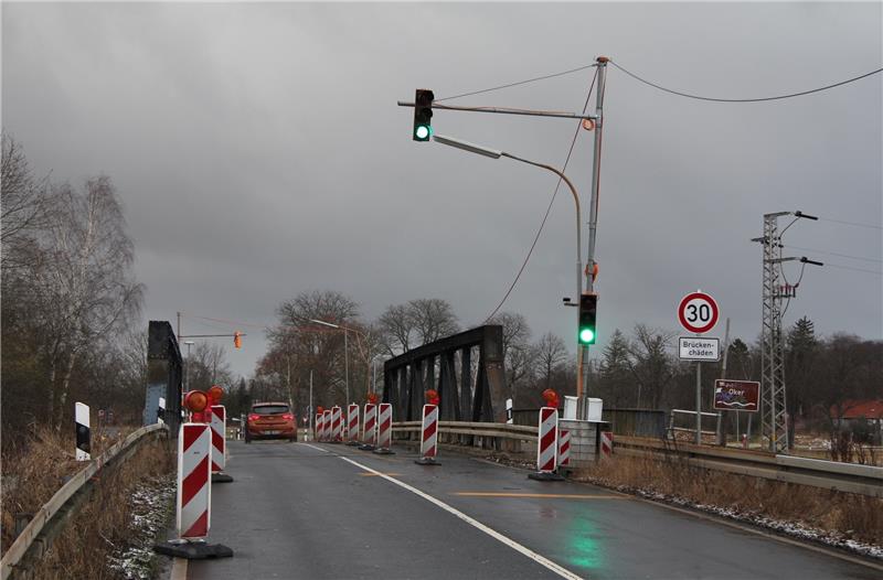Die Okerbrücke der B241 am Vienenburger Ortsausgang ist wieder befahrbar. Foto: Helmut Hohaus