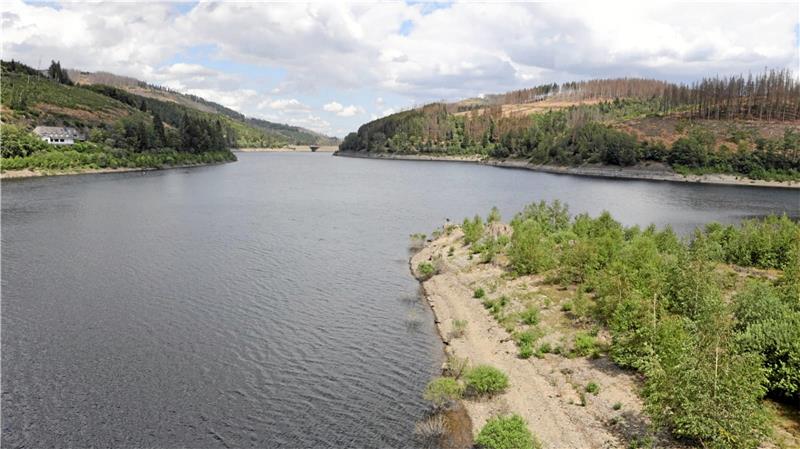 Westharzer Talsperren trotzen der Trockenheit Die Okertalsperre ist derzeit zu 60 Prozent gefüllt, im April betrug ihr Füllstand noch 82 Prozent. Foto: Neuendorf