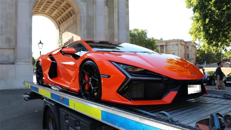 Londoner Polizei beschlagnahmt Dutzende Luxusautos Die Operation der Polizei richtete sich gegen rücksichtsloses Fahren in der Londoner Innenstadt.