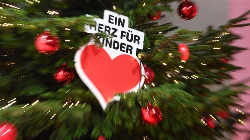 „Ein Herz für Kinder“: Ehrenpreis für Toni Kroos Die Organistation „Ein Herz für Kinder“ gibt es seit mehr als 45 Jahren. (Archivbild)
