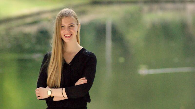 Junge Organisten geben sich ein Stelldichein Die Organistin Julia Raasch gastiert diesen Sonntag mit einem romantischen Programm beim Grauhofer Orgelsommer.