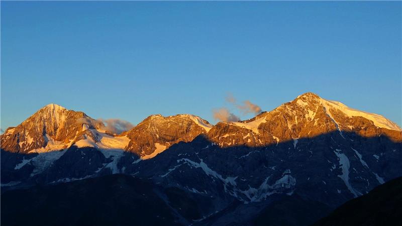 Bergwacht: Fünf Deutsche in Südtirol durch Lawine getötet Die Ortler-Alpen sind bei Bergsteigern beliebt. (Archivbild)