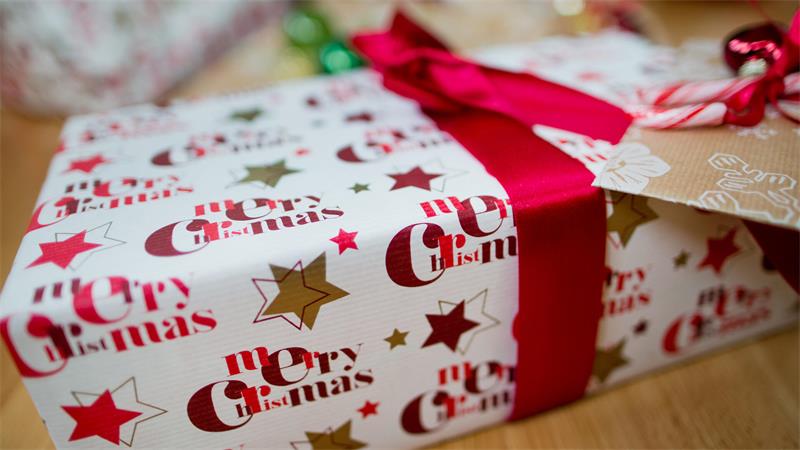 Die Pensionsbetreiber wollen ihren Mitmenschen ein besonderes Geschenk machen: An Heiligabend sollen alle „gemeinsam statt einsam“ feiern.